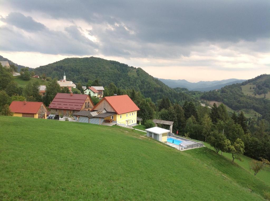 Apartments Za Grapo Cerkno Exteriér fotografie
